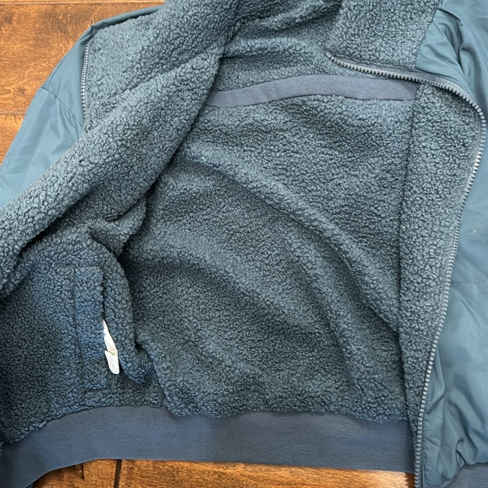 Fabletics bomber - image 2